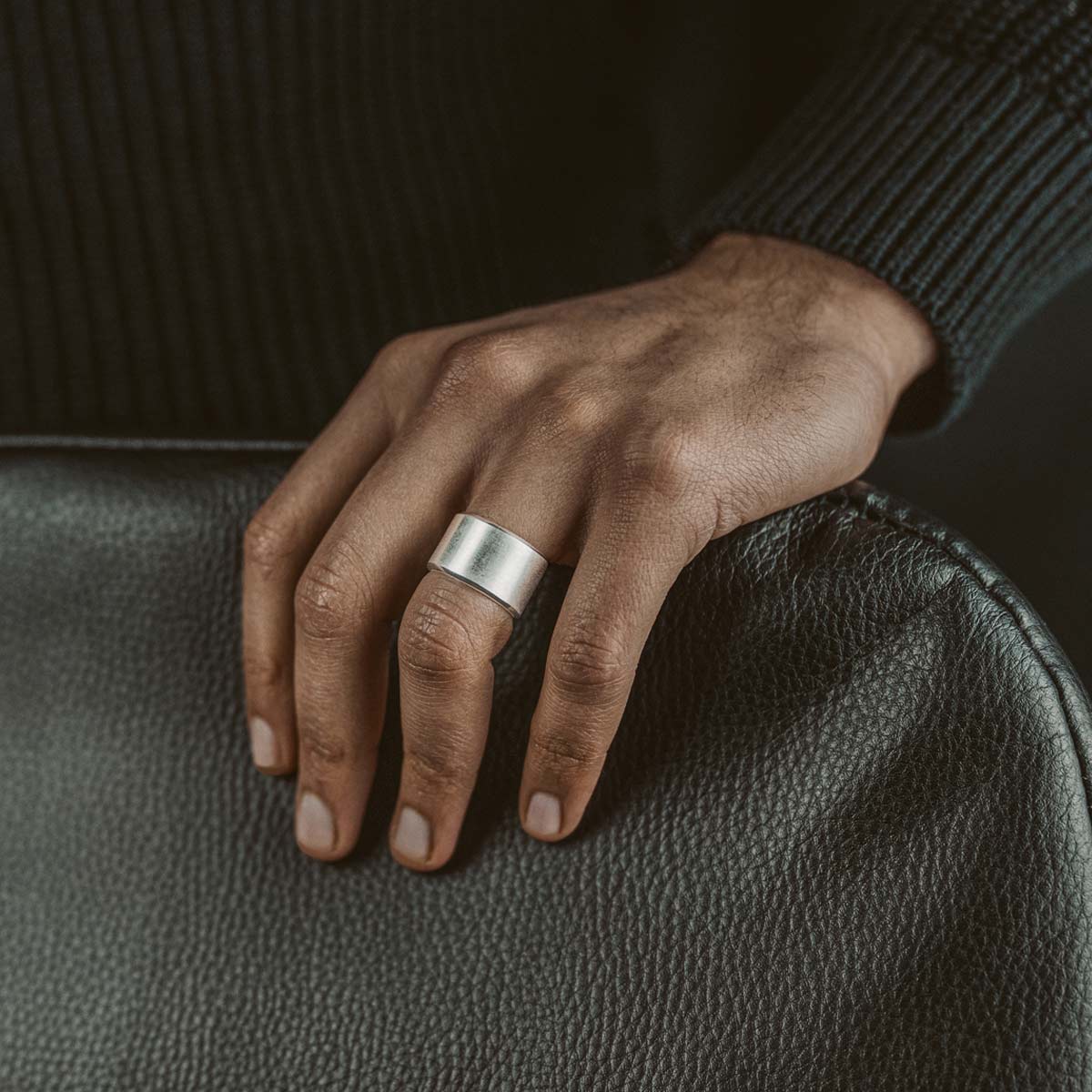Tamir - Bague large en argent mat 14mm