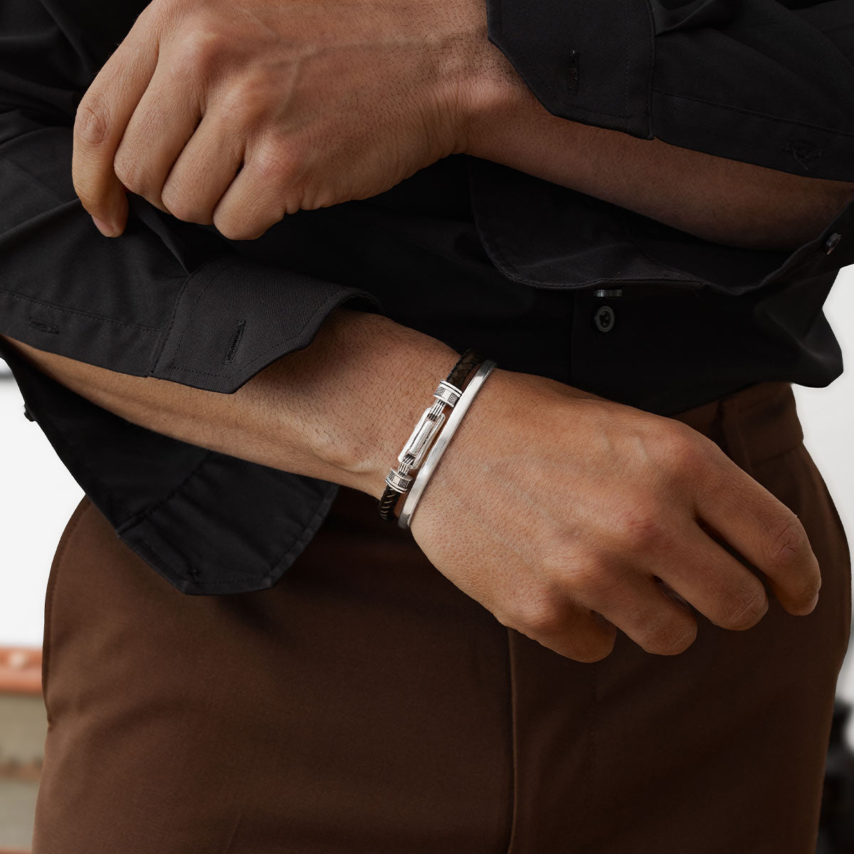 Rasiq - Geflochtenes dunkelbraunes Lederarmband mit Sterling Silber 5,5 mm
