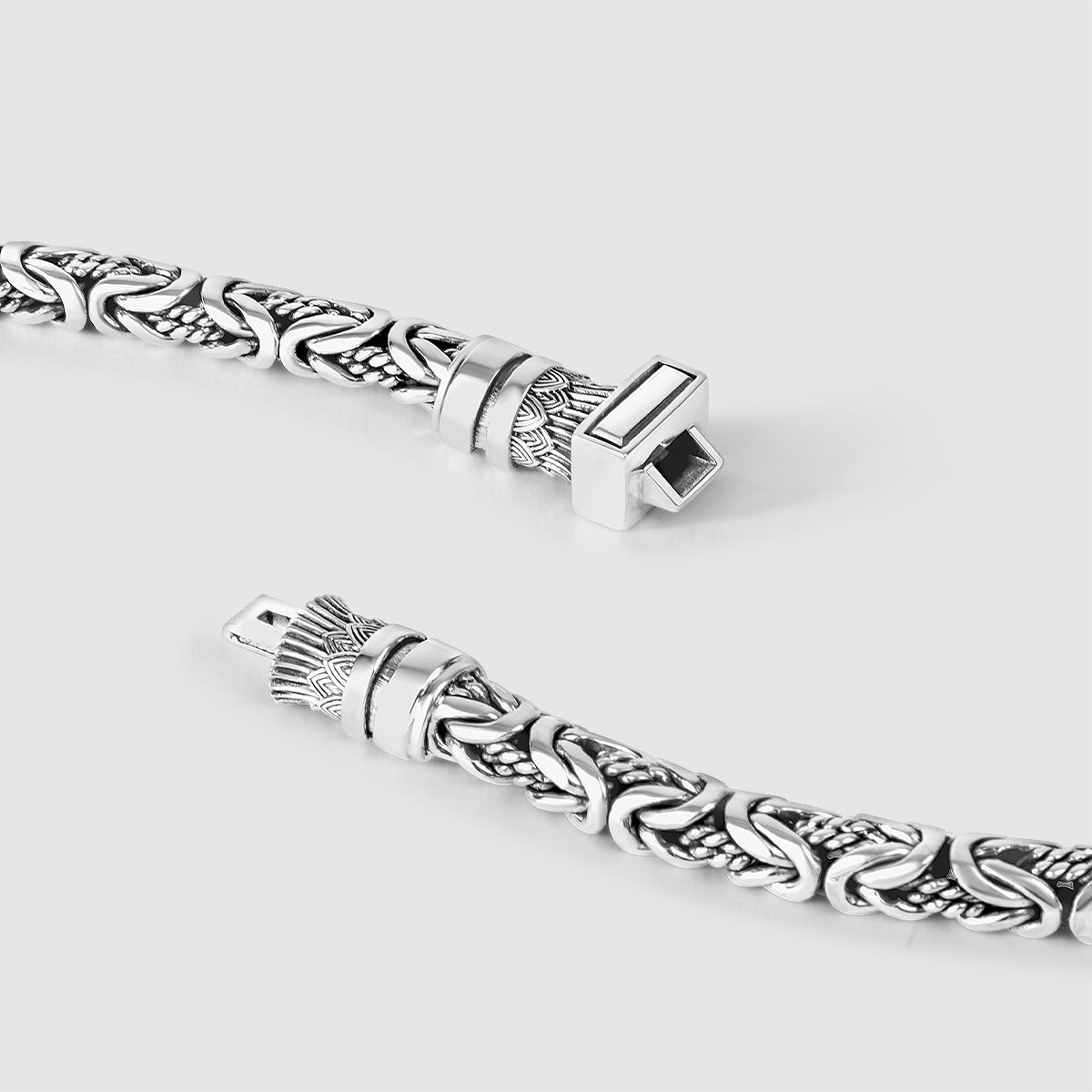 Side views of personalised mens silver Byzantine bracelet murtaza