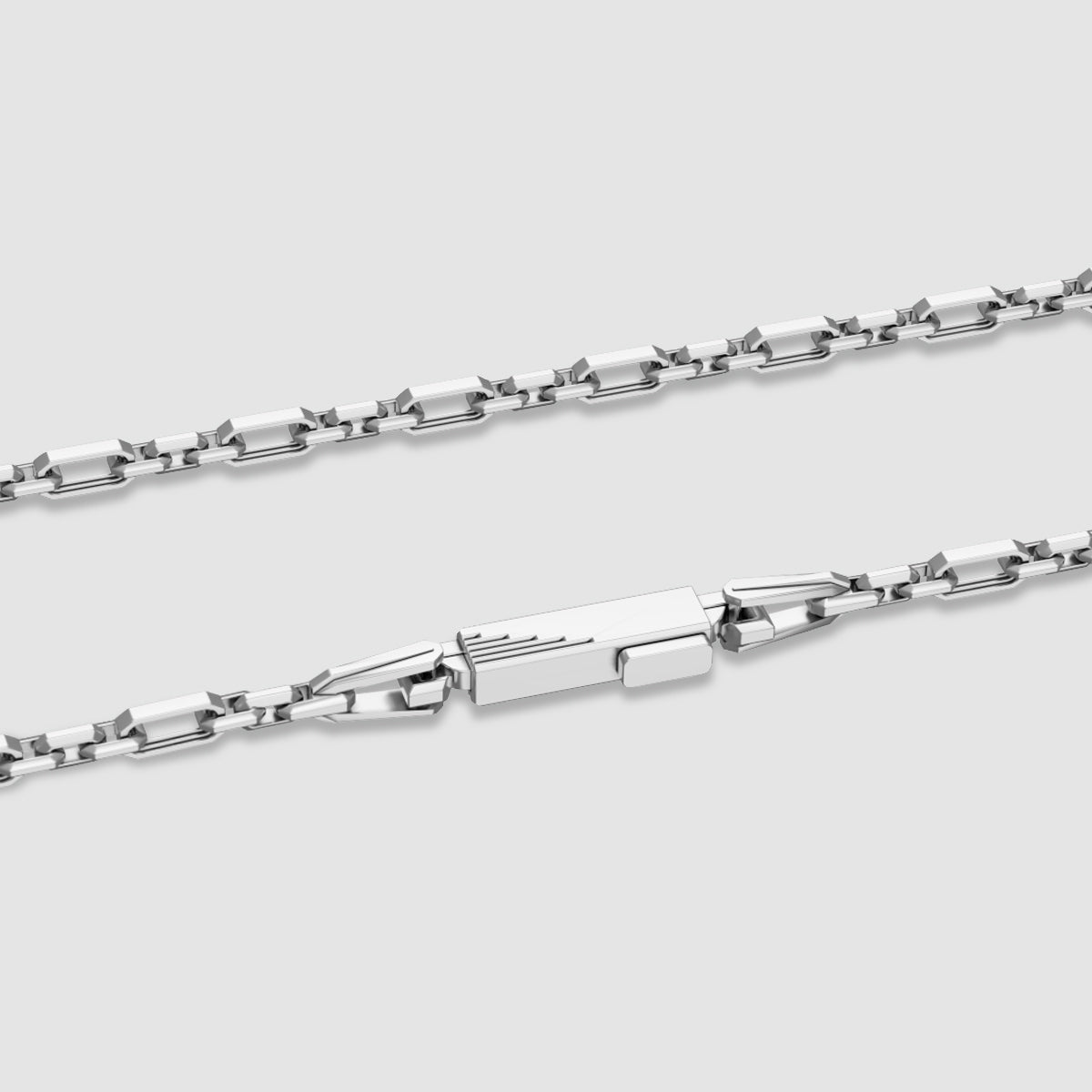 Vue de dessus de la chaîne en argent massif 925 Qaws pour hommes. Ninetwofive