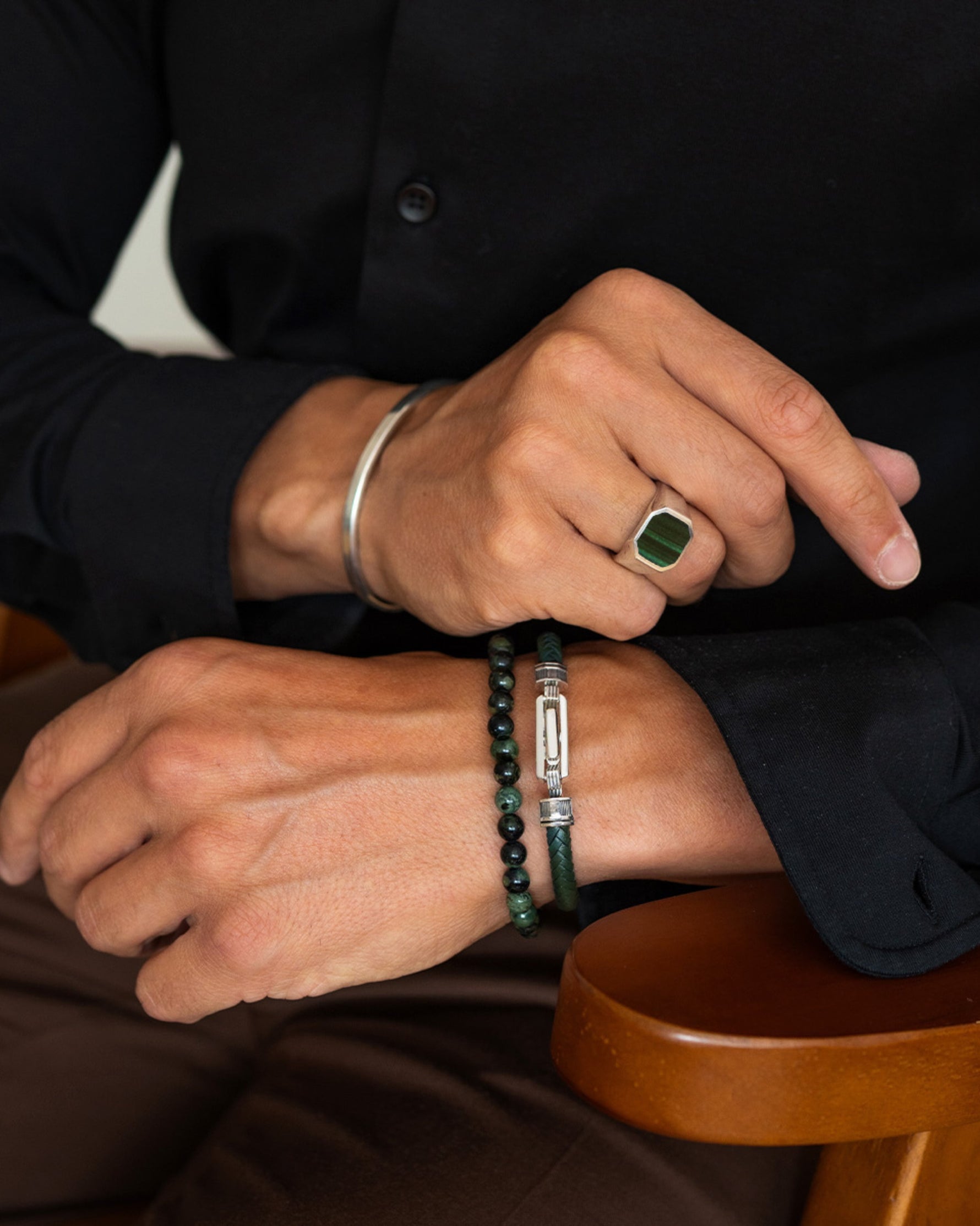 polishing silver rings