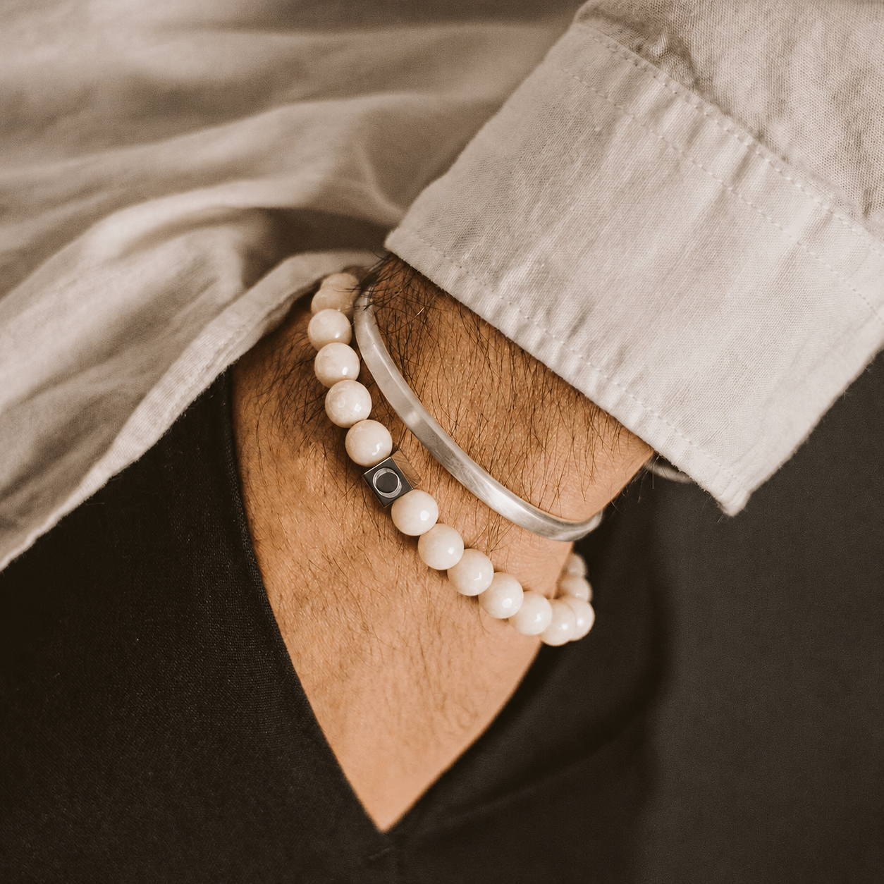 Albij – Beiges Perlenarmband 8 mm