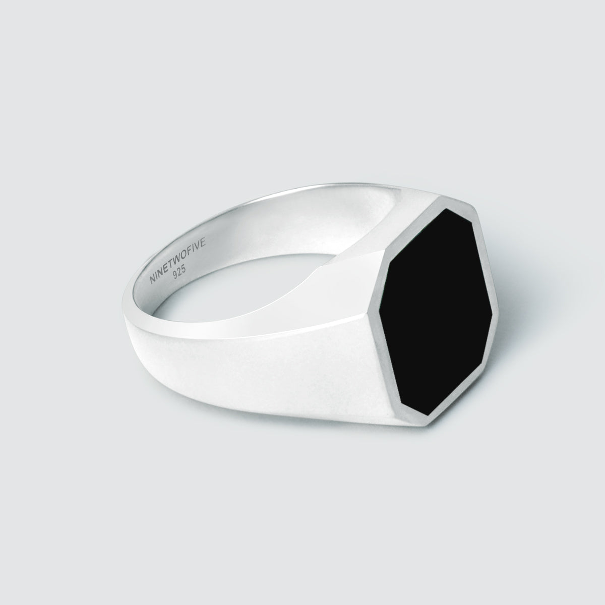 Black Onyx Signet Ring for Men - Naim | NineTwoFive