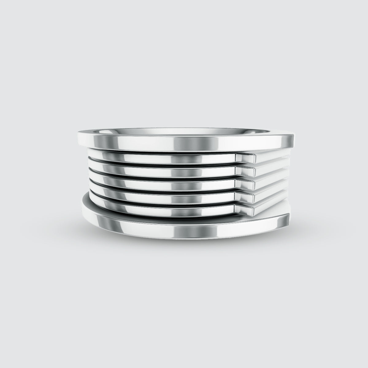 Een heren Yanel - Geoxideerd Sterling Zilveren Ring 10mm met gegraveerde ringen erop.