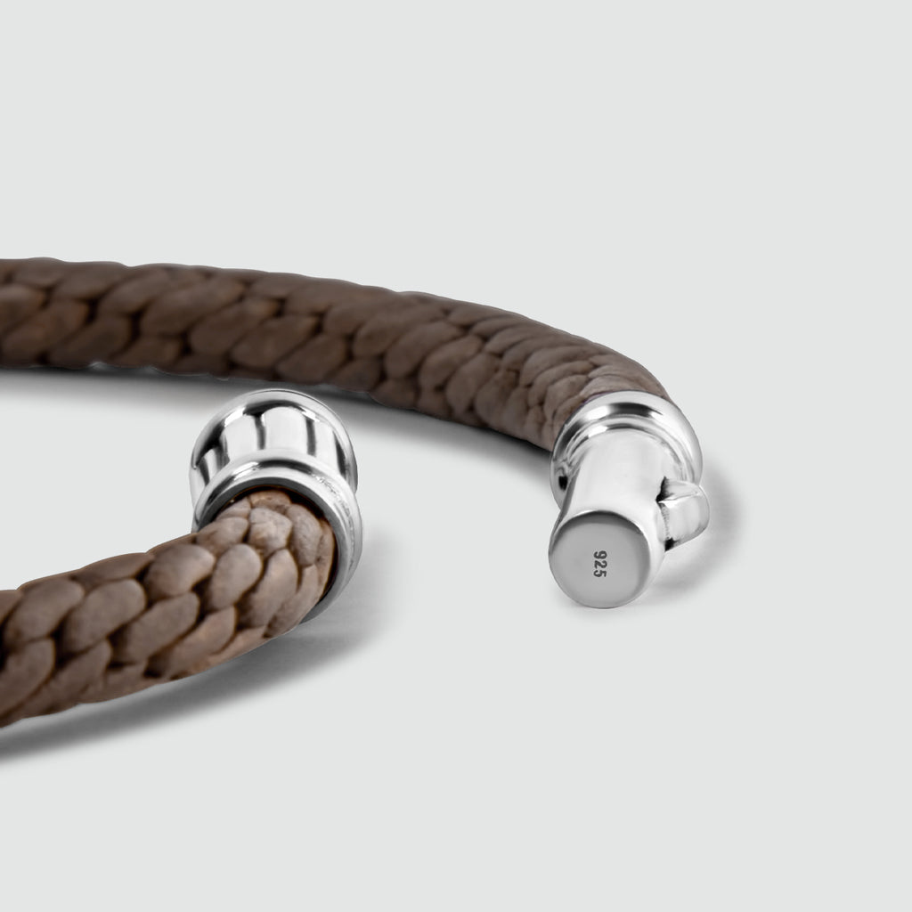 Le Taissir - Bracelet en cuir marron véritable de 5 mm avec un fermoir en argent.