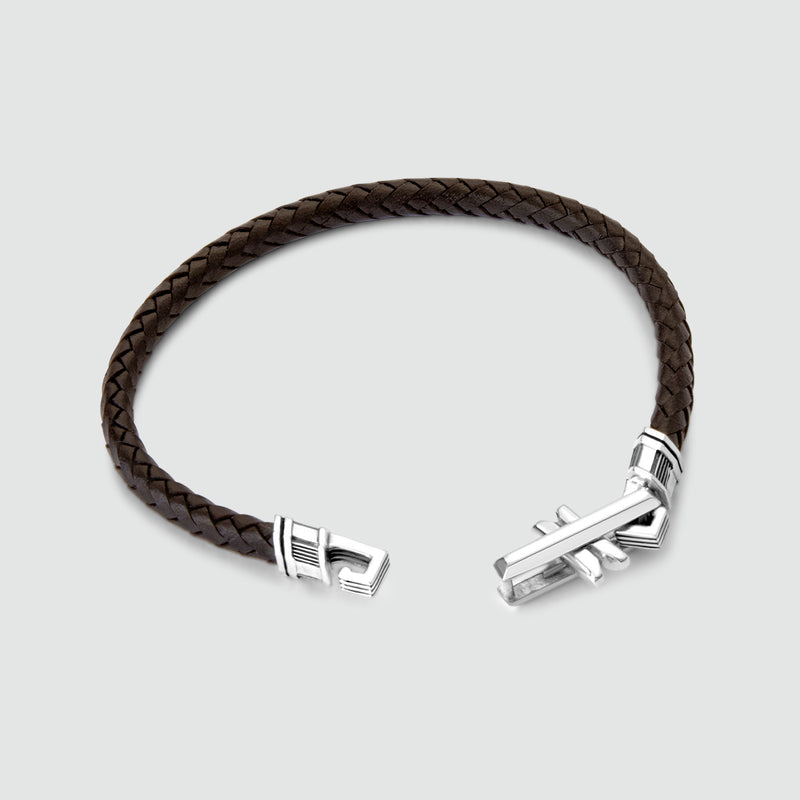 Rasiq – Geflochtenes dunkelbraunes Lederarmband mit 5,5 mm Sterling Silber – NineTwoFive