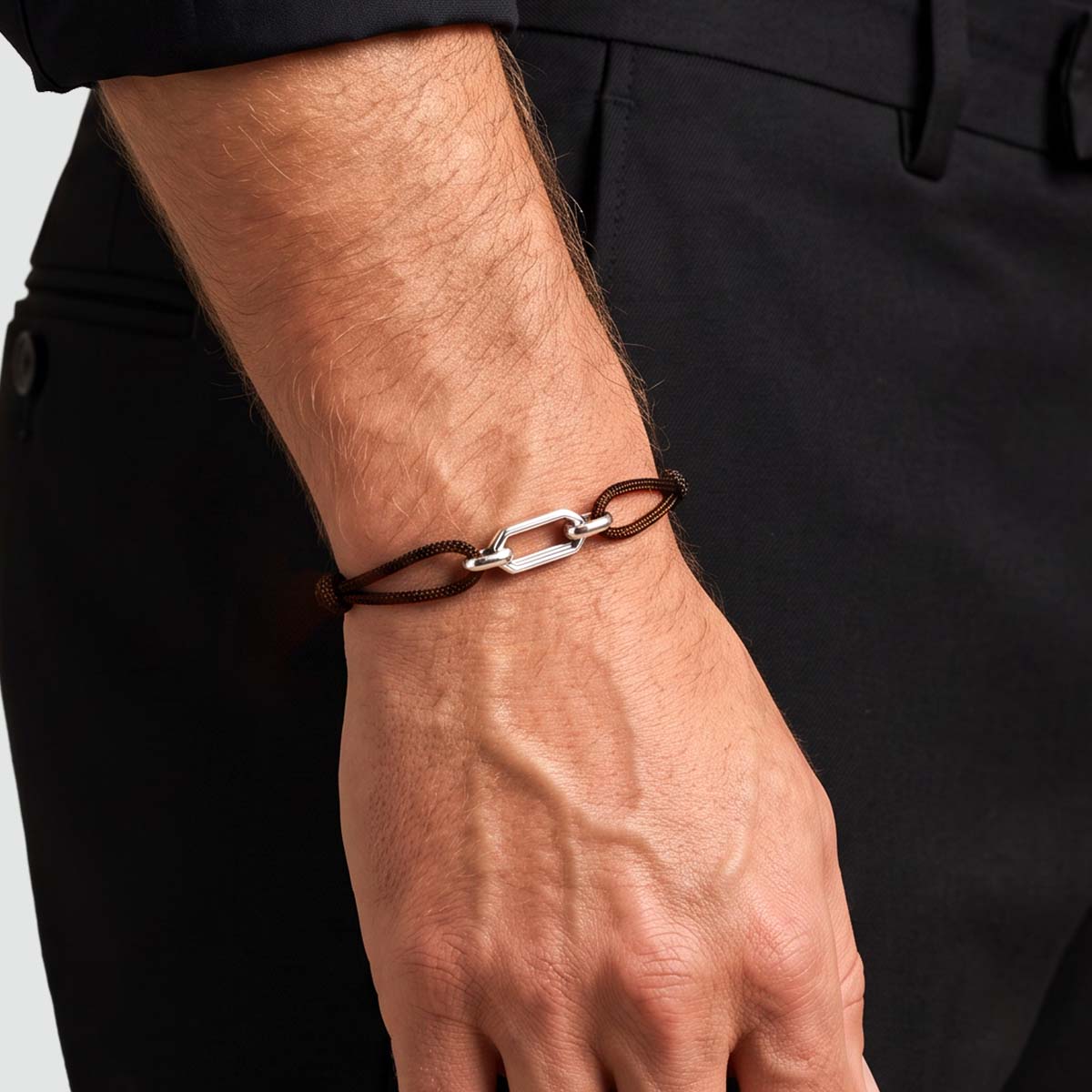 Aazim – Brown Rope Chain Link Bracelet – close-up on the wrist - NineTwoFive