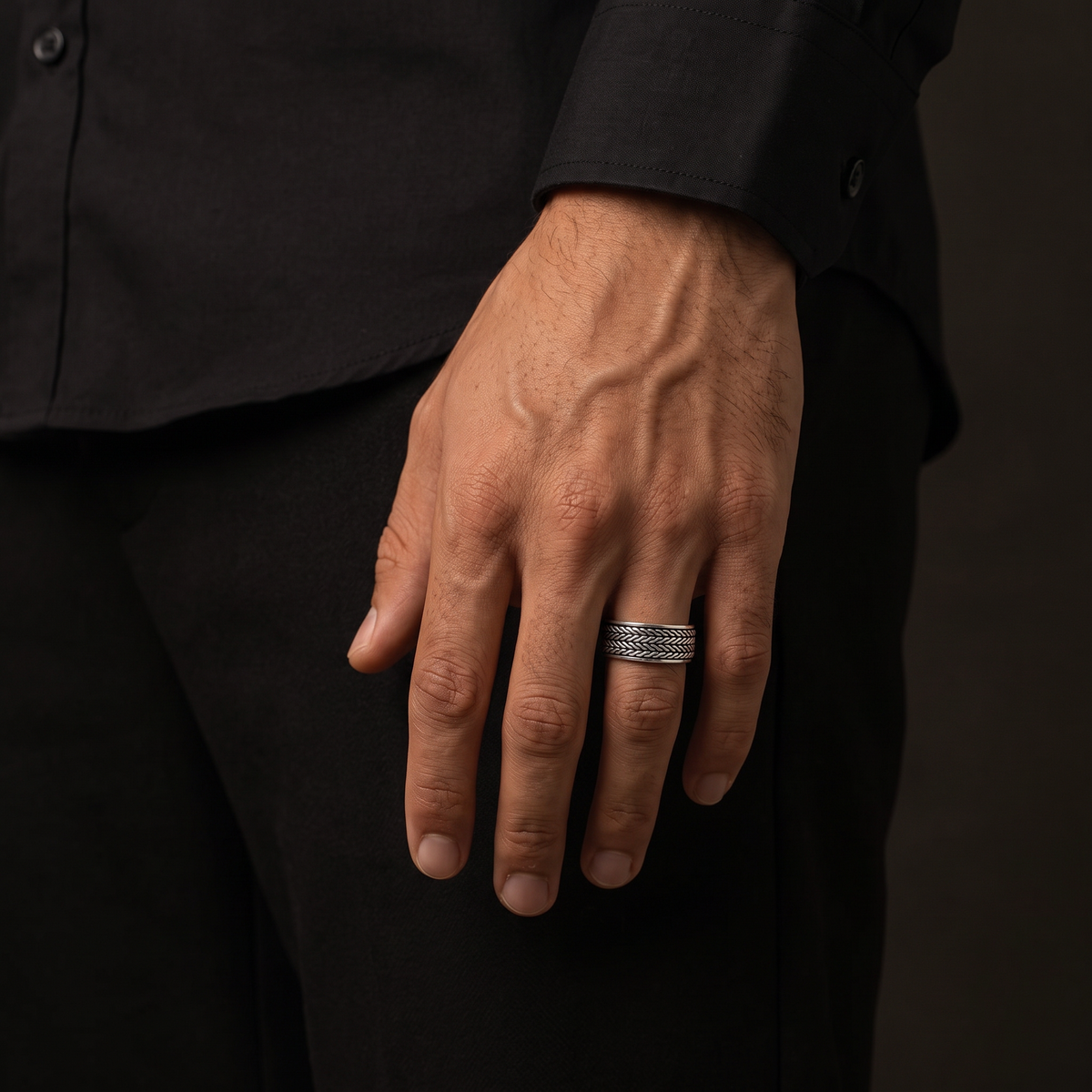 Hani - Sterling Silver Spinner Ring 7mm