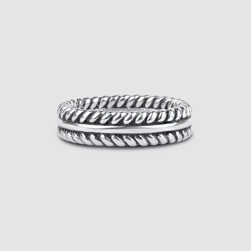 A Zahir-cuff and Zahir Ring with a braided pattern. BUY TOGETHER and SAVE €100!