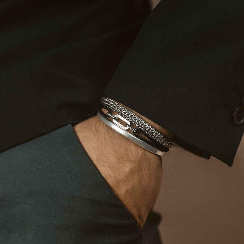 Aarif – Zwarte armband met schakels van touw - NineTwoFive