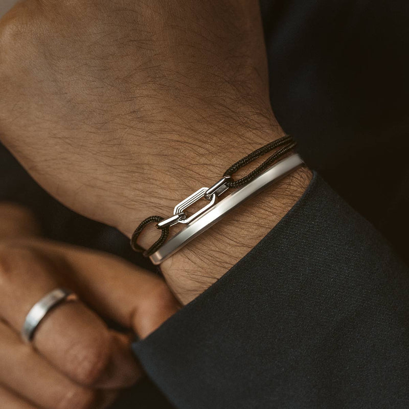 Aarif – Zwarte armband met schakels van touw - NineTwoFive