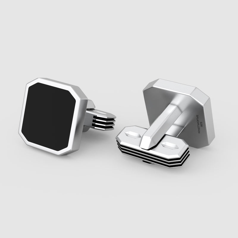 Boutons de manchette Nael en argent 925 avec Onyx Noir et fermoir pivotant, vue de face, Ninetwofive.