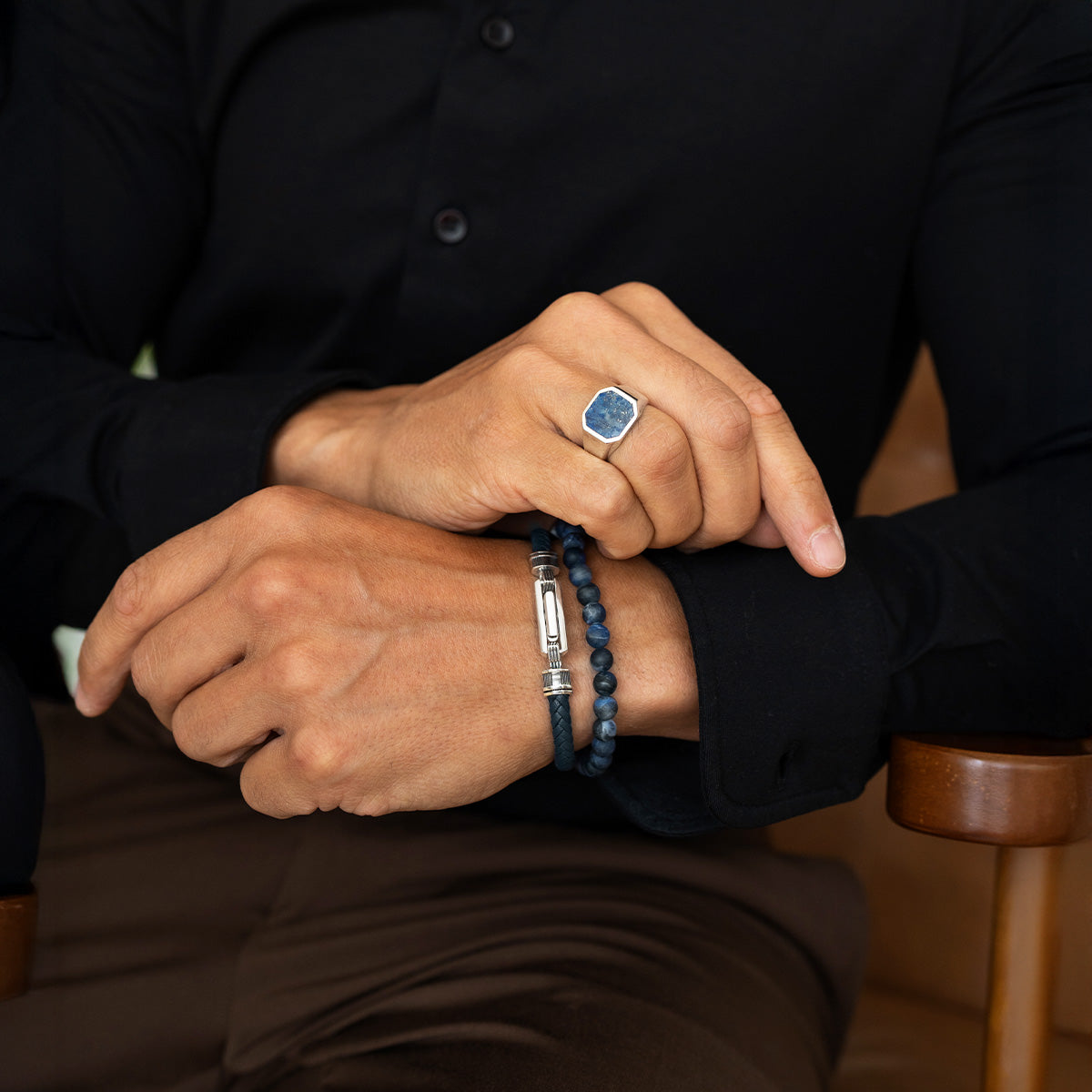 Razin - Gevlochten marineblauwe leren armband met 5,5 mm sterlingzilver - Gecombineerd met een ring en een kralenarmband - NineTwoFive
