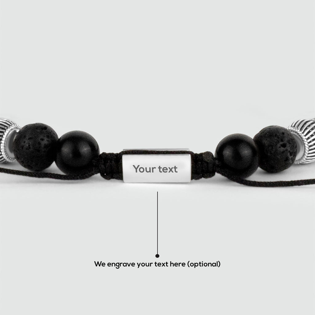A Kaliq - Bracelet réglable en onyx noir en argent 6mm avec une perle en onyx noir et une perle en argent.