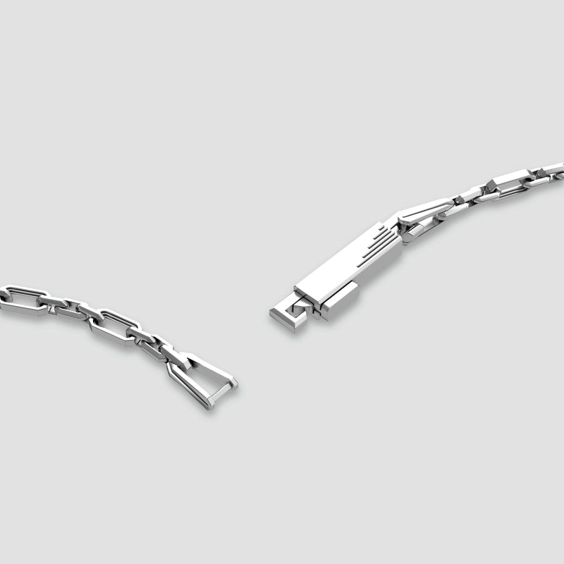 Qaws 925 sterling silver chain link for men with an open lock. Ninetwofive