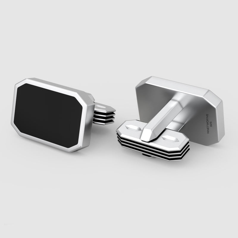 Boutons de manchette Rael en argent massif et onyx noir avec fermoir pivotant, vue de face, par Ninetwofive.
