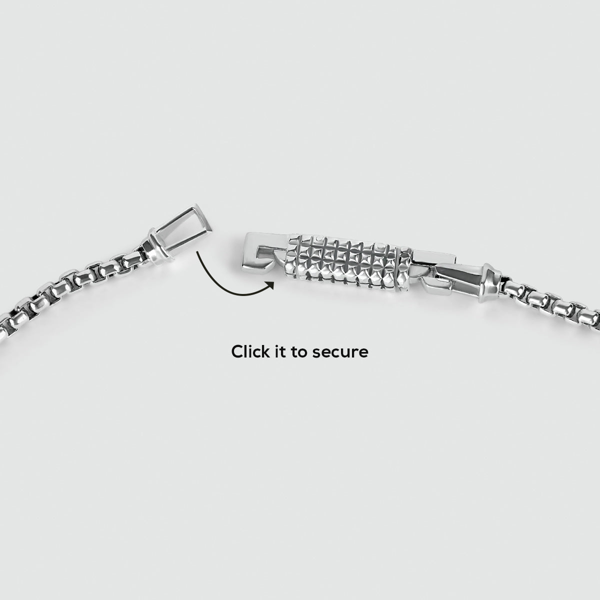 De Kamal - Sterling Zilver Box ketting  3mm is handgemaakt van 925 sterling zilver en heeft een verstelbare lengte.