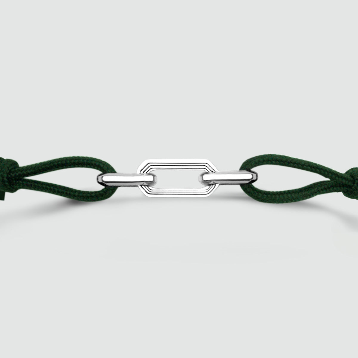 Aamir – Green Rope Chain Link Bracelet – sterling silver chain link detail - NineTwoFive