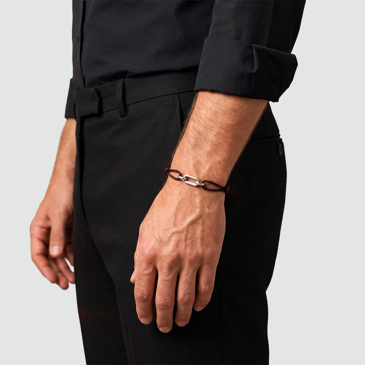 Aazim – Brown Rope Chain Link Bracelet – model photo - NineTwoFive