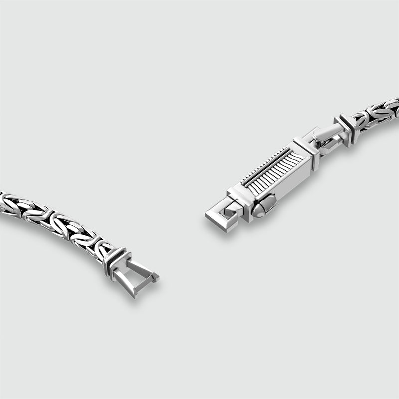Top view of Ramsi sterling silver Byzantine bracelet for men. Ninetwofive