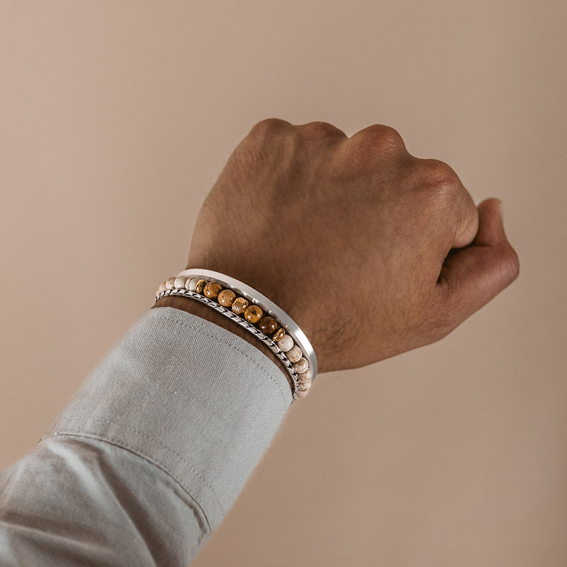 Ramli – Goldbeiges Perlenarmband 6 mm – NineTwoFive