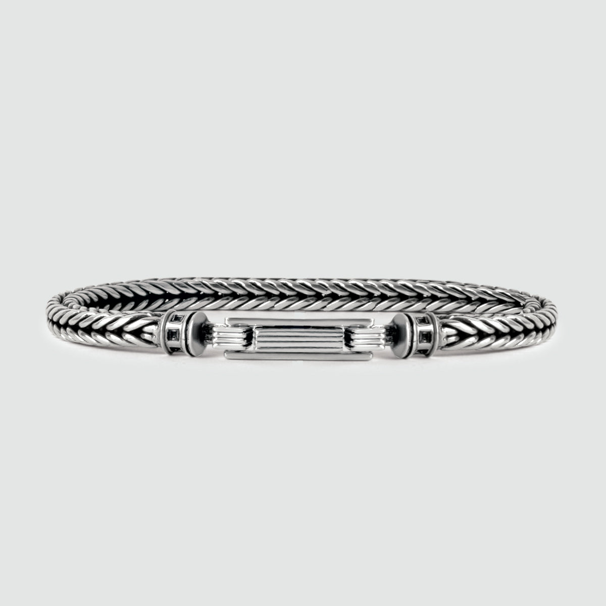 Ein Adam - Sterling Silber geflochtenes Armband 5mm, perfekt für Männer.