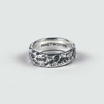 Une bague en argent sterling Tarif - Unique 7mm gravée avec les mots ninenetwork.